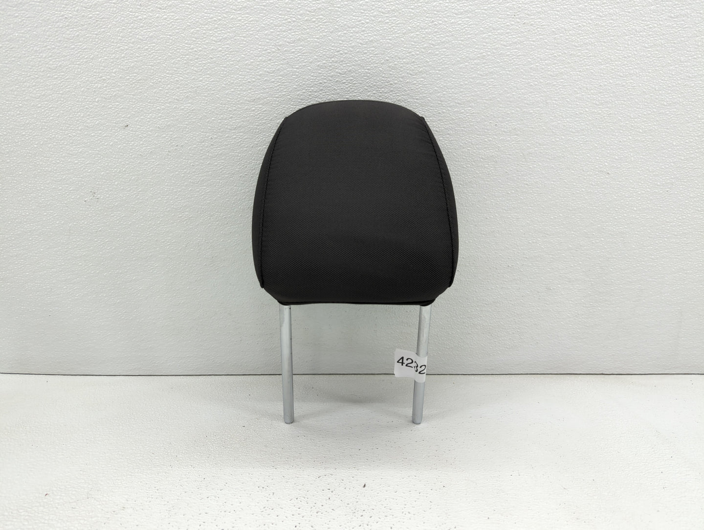 Ford Fusion Headrest Head Rest Front Driver Passenger Seat Black - Oemusedautoparts1.com
