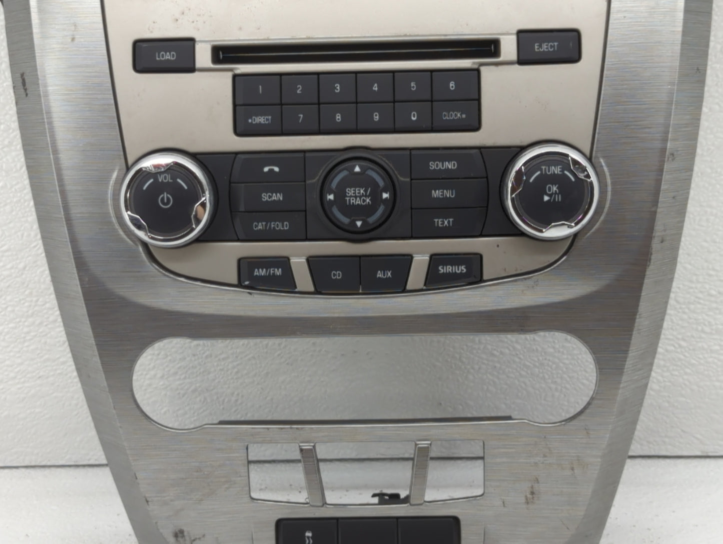 2010-2012 Ford Fusion Radio Control Panel - Oemusedautoparts1.com