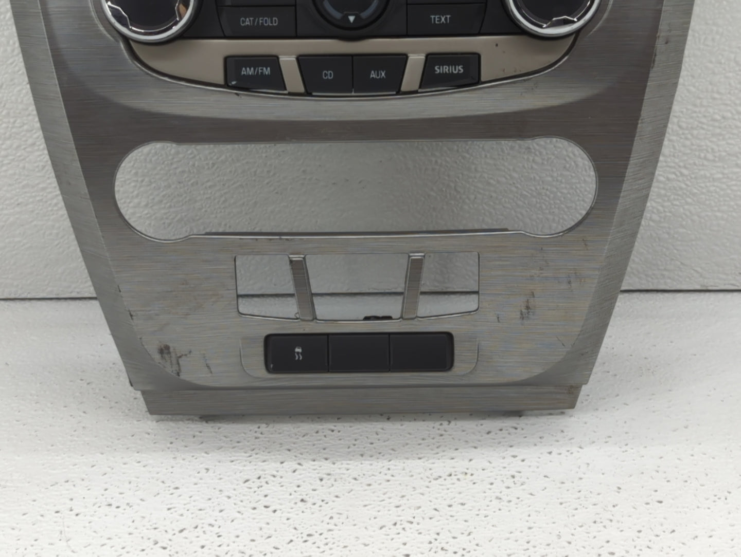 2010-2012 Ford Fusion Radio Control Panel - Oemusedautoparts1.com