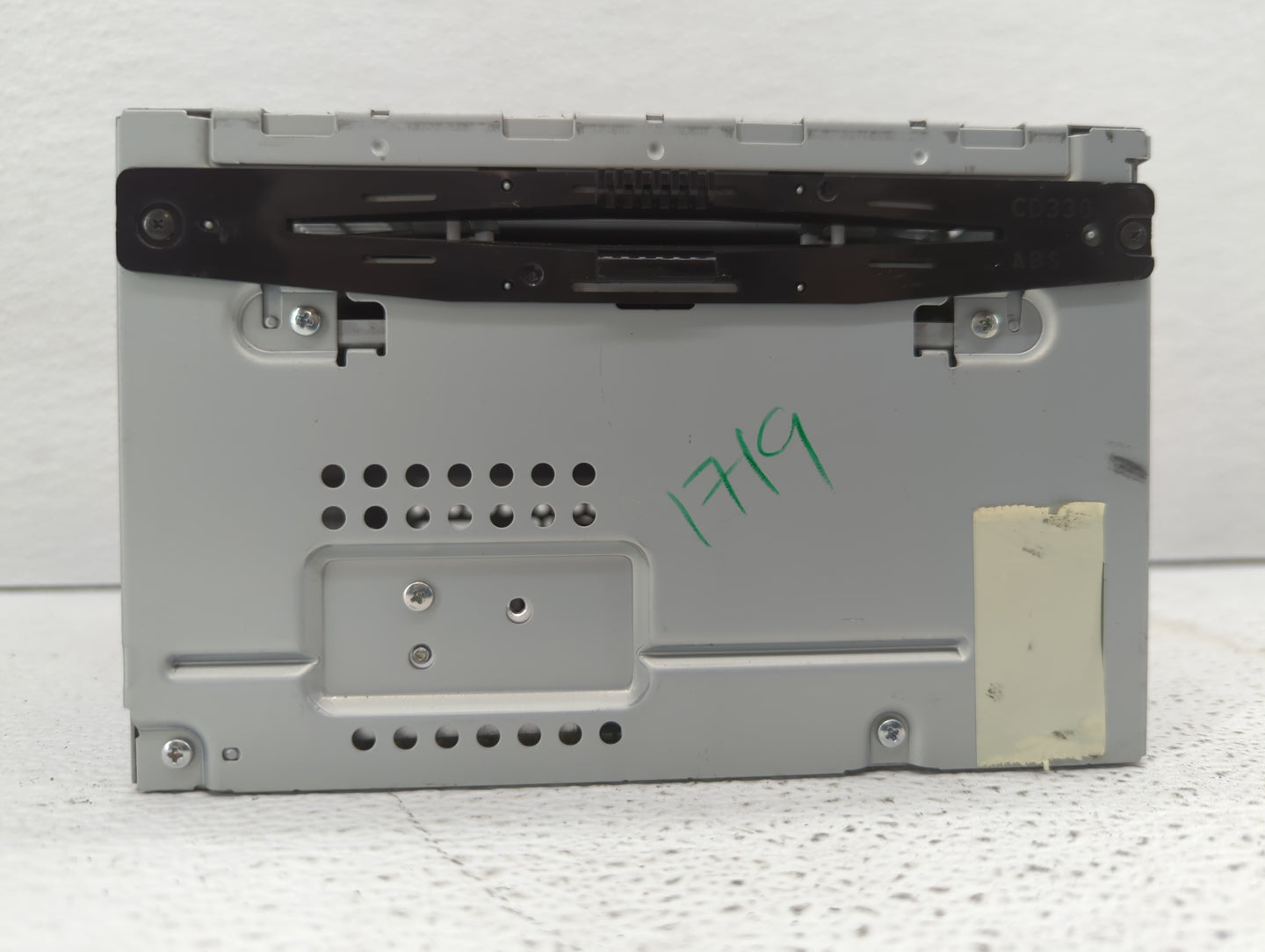 2010-2010 Ford Fusion Am Fm Cd Player Radio Receiver - Oemusedautoparts1.com