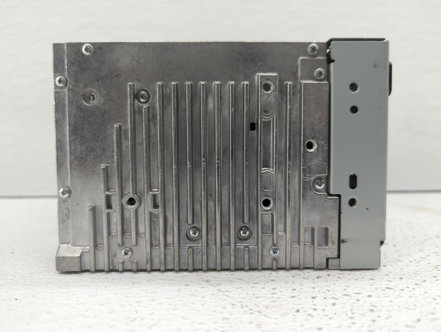 2010-2010 Ford Fusion Am Fm Cd Player Radio Receiver - Oemusedautoparts1.com