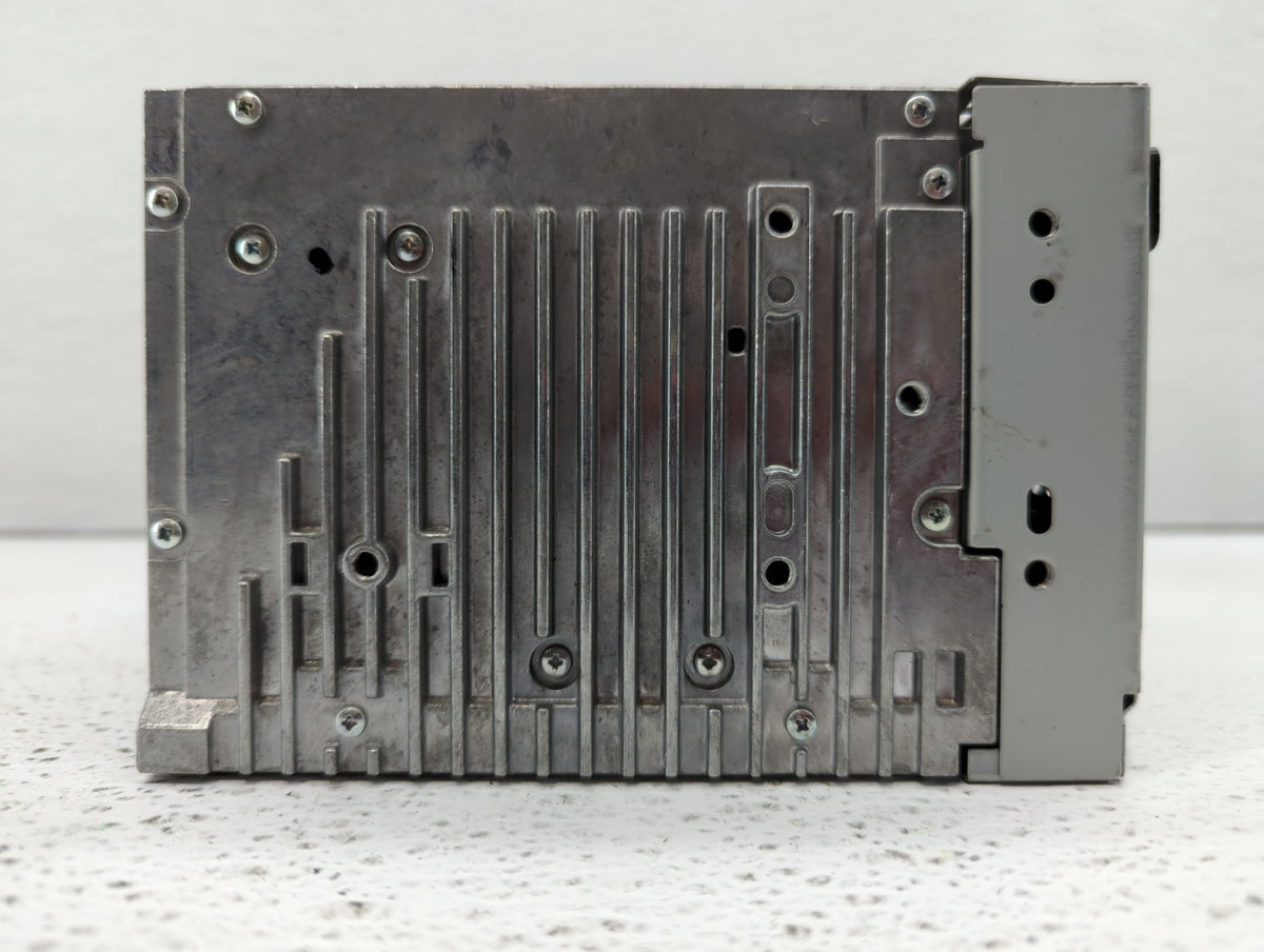 2010-2010 Ford Fusion Am Fm Cd Player Radio Receiver 451786 - Oemusedautoparts1.com