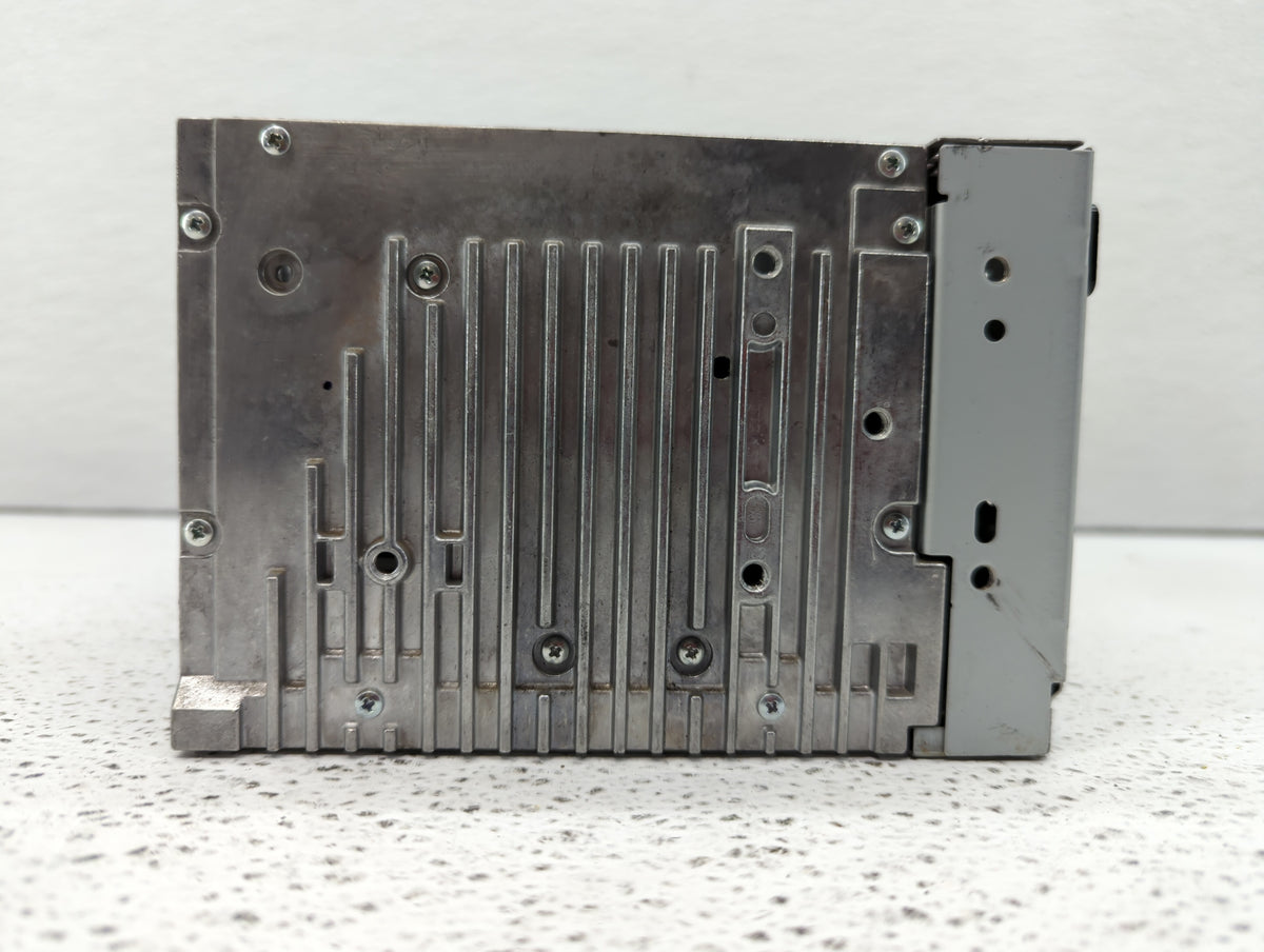 2010-2010 Ford Fusion Am Fm Cd Player Radio Receiver 452032 - Oemusedautoparts1.com