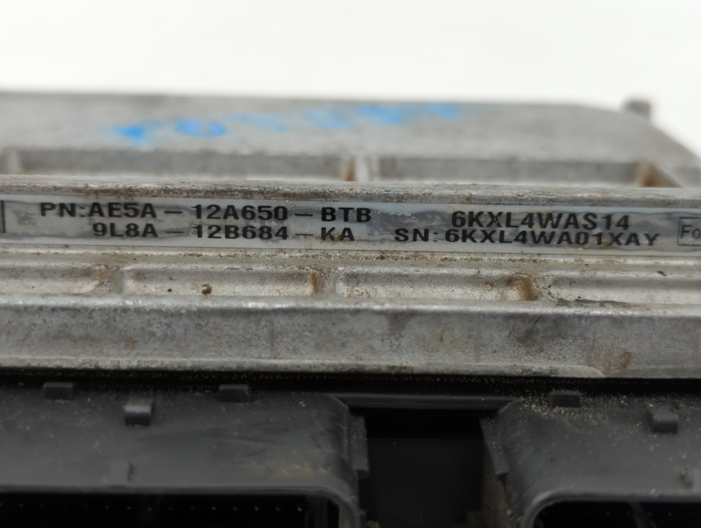 2010 Ford Fusion PCM Engine Control Computer ECU ECM PCU OEM P/N:AE5A-12A650-BTB AE5A-12A650-BEB, AE5A-12A650-CSA Fits OEM U