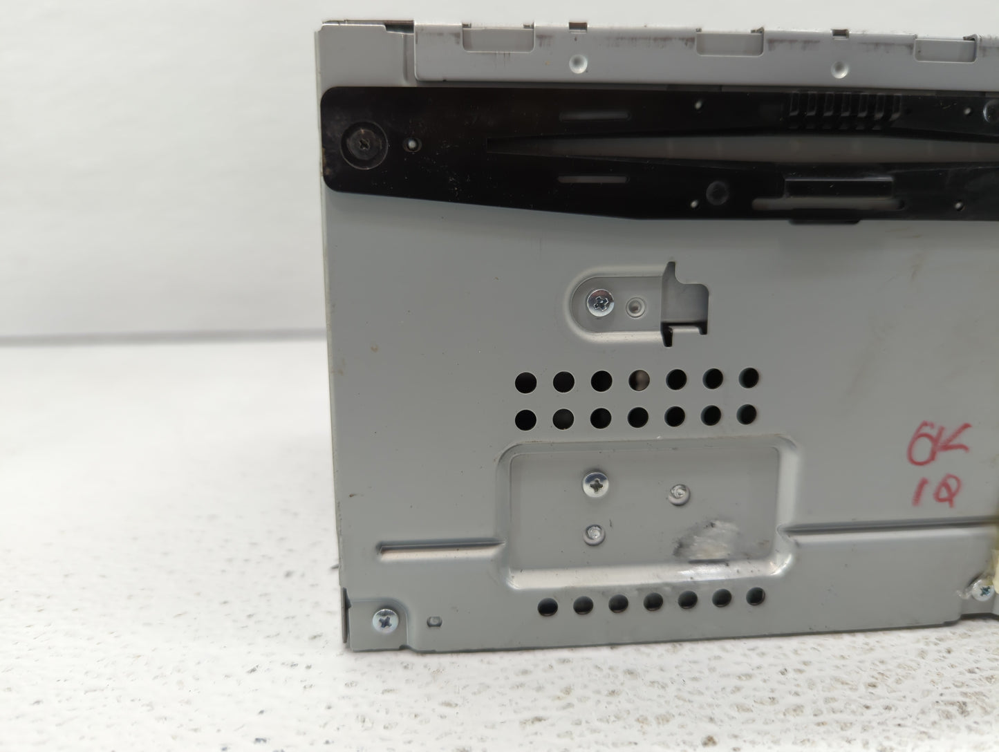 2010-2010 Ford Fusion Am Fm Cd Player Radio Receiver - Oemusedautoparts1.com