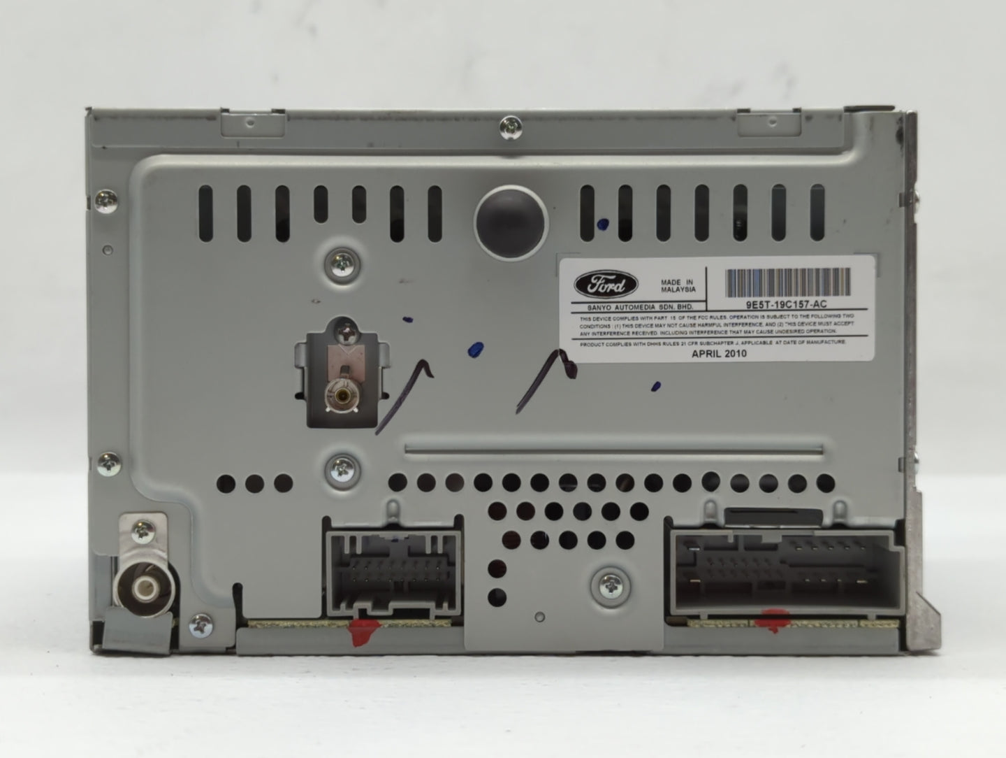 2010 Ford Fusion Radio AM FM Cd Player Receiver Replacement P/N:9E5T-19C157-AC Fits OEM Used Auto Parts - Oemusedautoparts1.