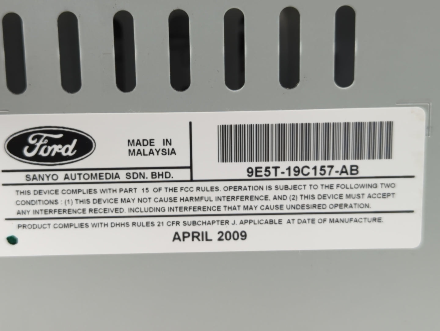 2010 Ford Fusion Radio AM FM Cd Player Receiver Replacement P/N:9E5T-19C157-AC 9E5T-19C157-AE, 9E5T-19C157-AB Fits OEM Used 