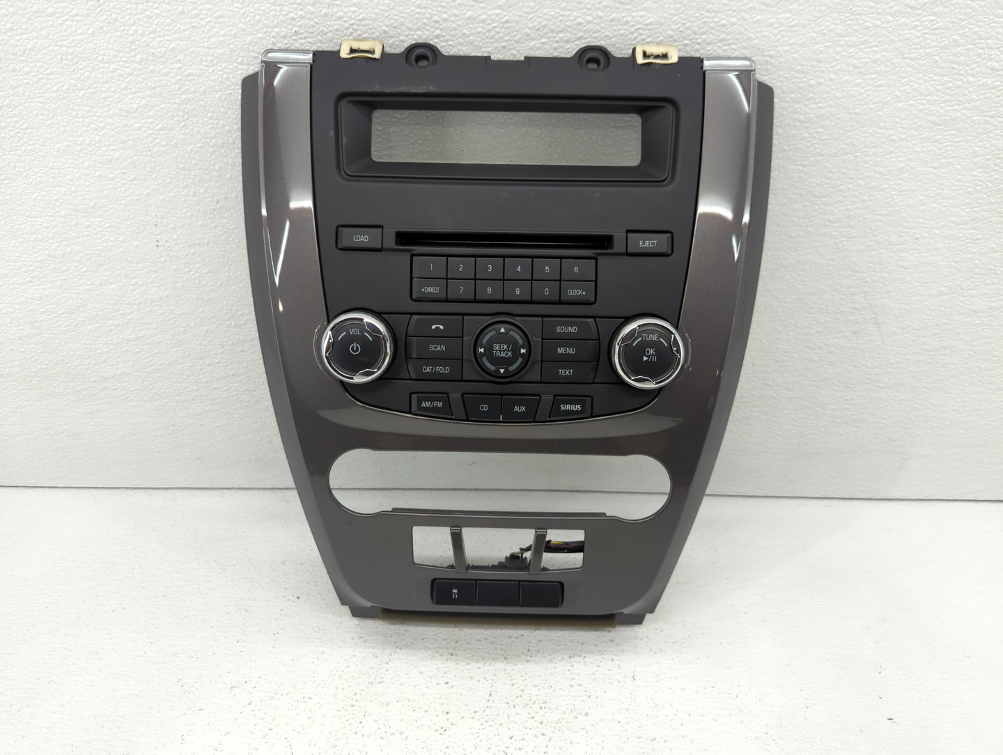 2010-2012 Ford Fusion Radio Control Panel - Oemusedautoparts1.com