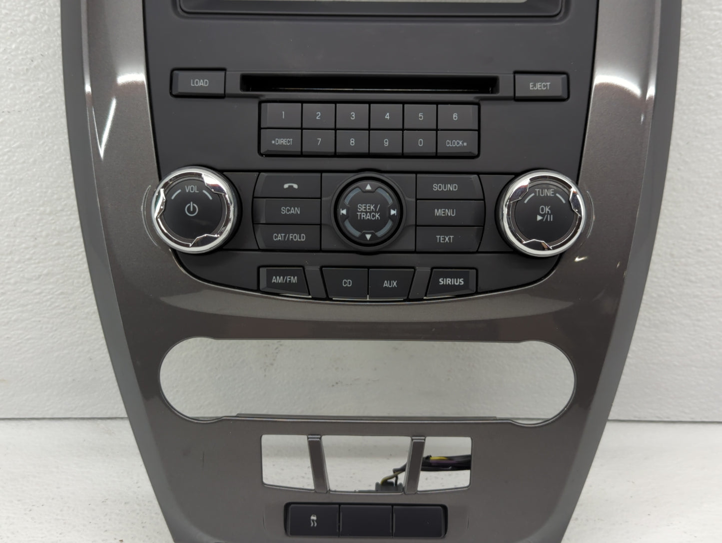 2010-2012 Ford Fusion Radio Control Panel - Oemusedautoparts1.com