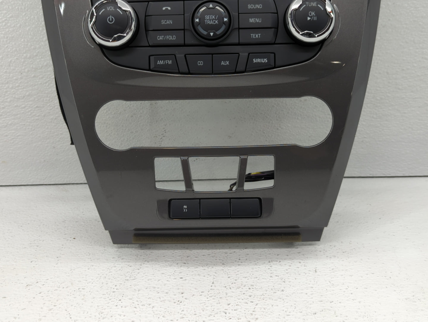 2010-2012 Ford Fusion Radio Control Panel - Oemusedautoparts1.com