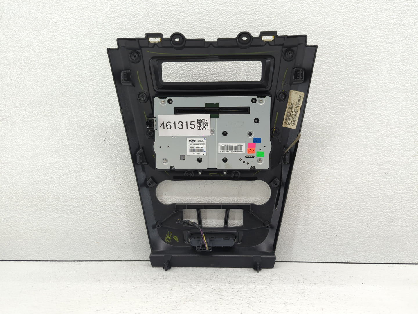 2010-2012 Ford Fusion Radio Control Panel - Oemusedautoparts1.com