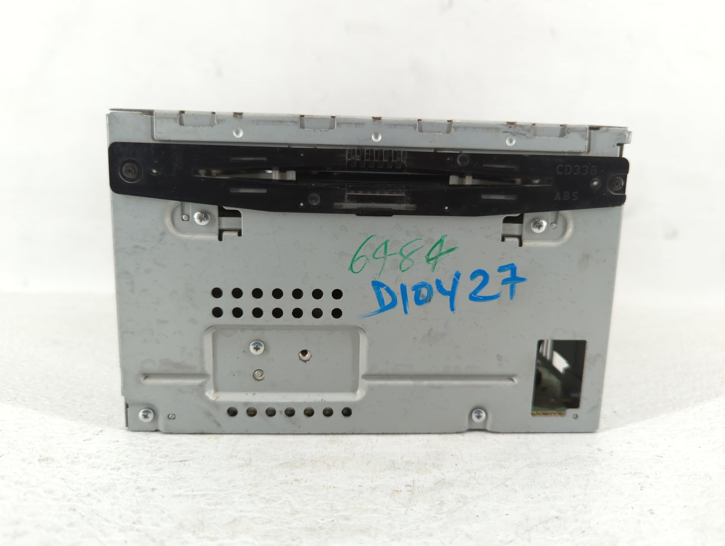 2010 Ford Fusion Radio AM FM Cd Player Receiver Replacement P/N:9E5T-19C157-AB 9E5T-19C157-AC, 9E5T-19C157-AE Fits OEM Used 