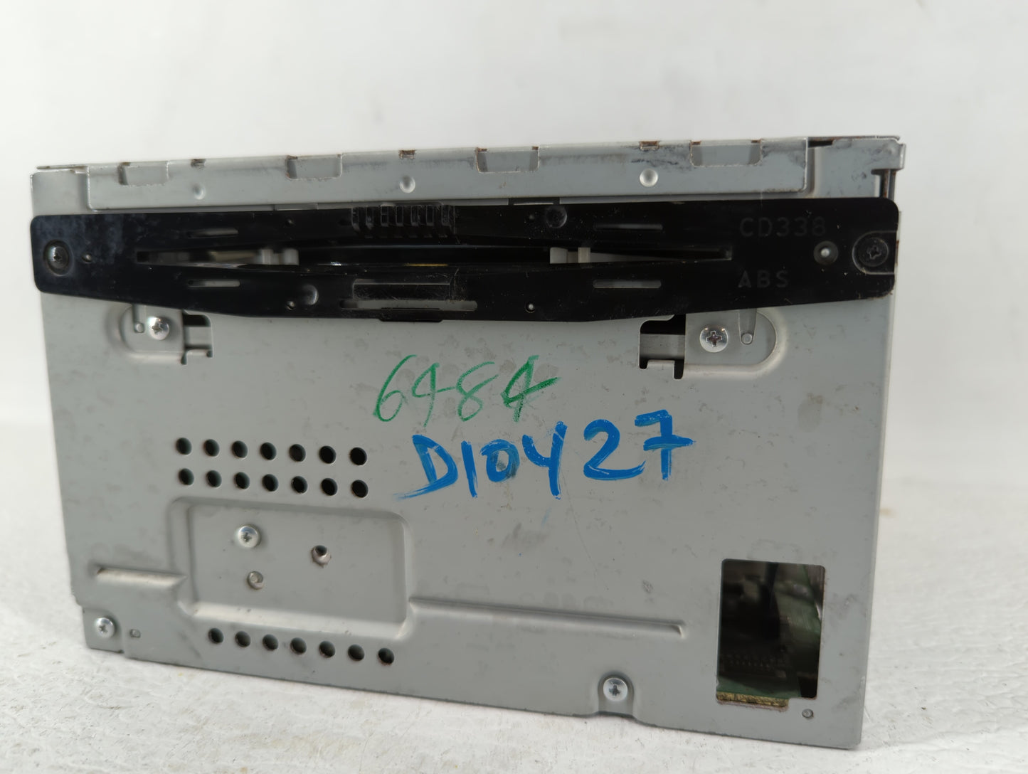 2010 Ford Fusion Radio AM FM Cd Player Receiver Replacement P/N:9E5T-19C157-AB 9E5T-19C157-AC, 9E5T-19C157-AE Fits OEM Used 