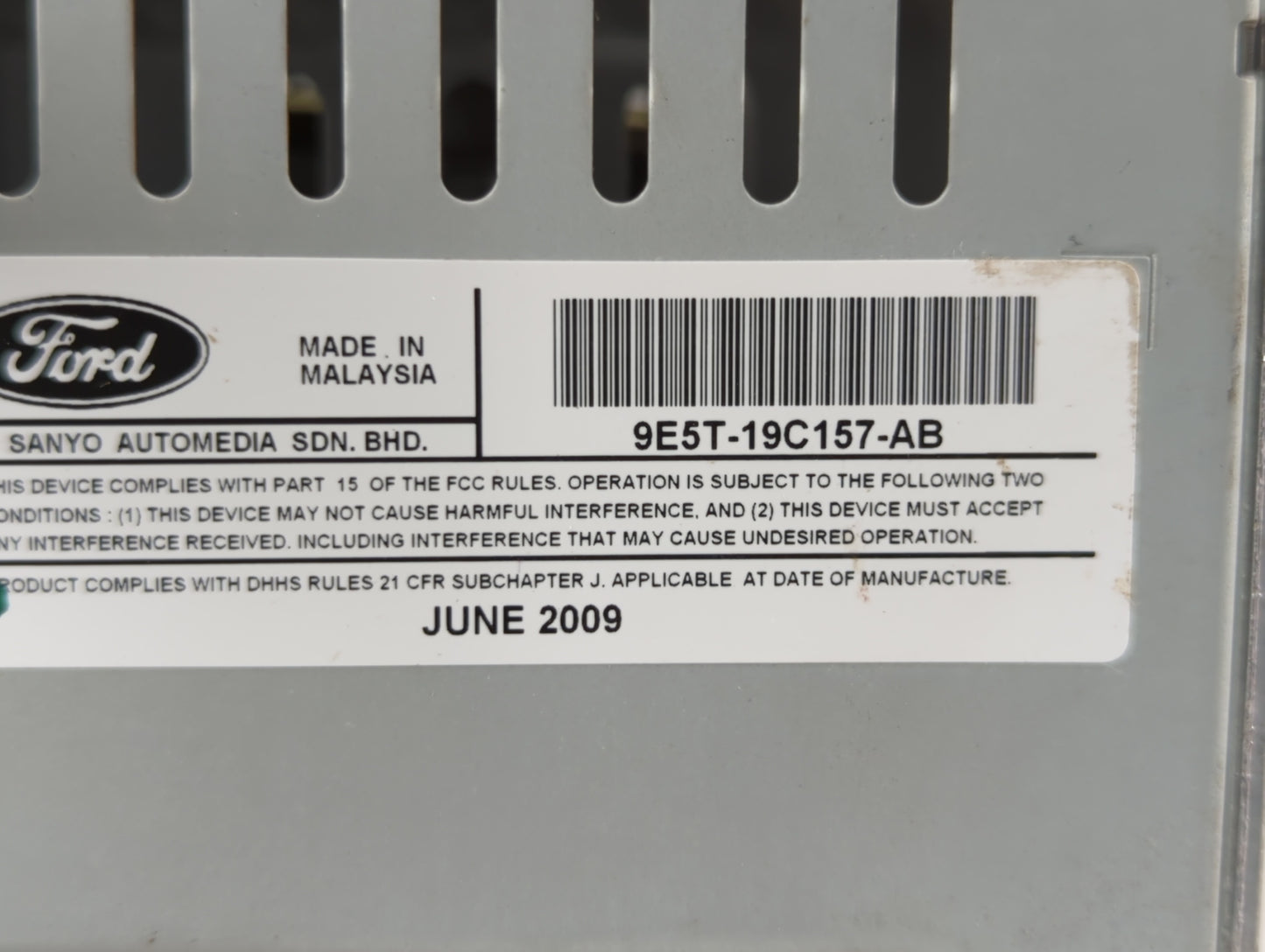 2010 Ford Fusion Radio AM FM Cd Player Receiver Replacement P/N:9E5T-19C157-AB 9E5T-19C157-AC, 9E5T-19C157-AE Fits OEM Used 