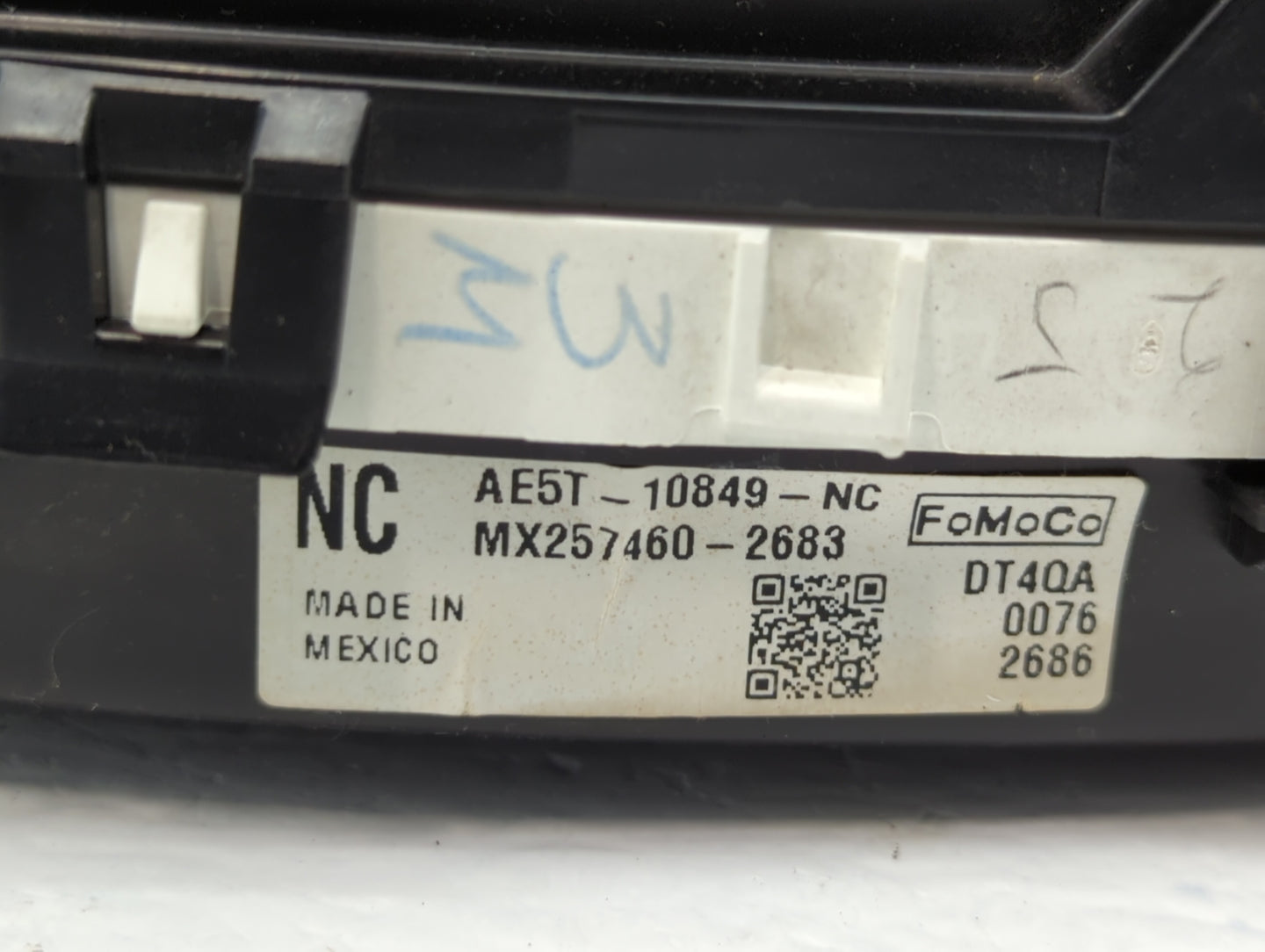 2010 Ford Fusion Instrument Cluster Speedometer Gauges P/N:AE5T-10849-NC Fits OEM Used Auto Parts - Oemusedautoparts1.com