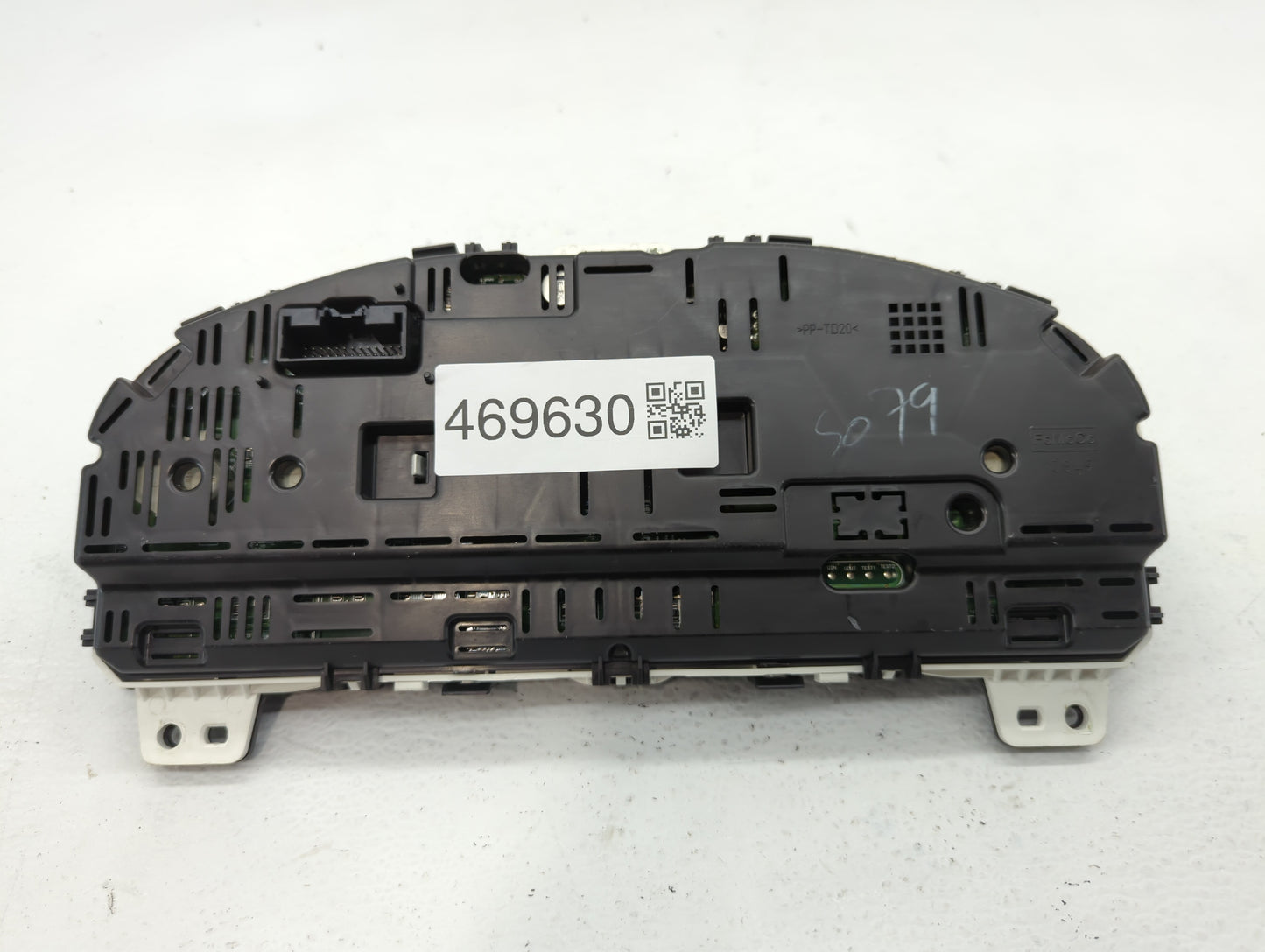 2010 Ford Fusion Instrument Cluster Speedometer Gauges P/N:AE5T-10849-NC Fits OEM Used Auto Parts - Oemusedautoparts1.com