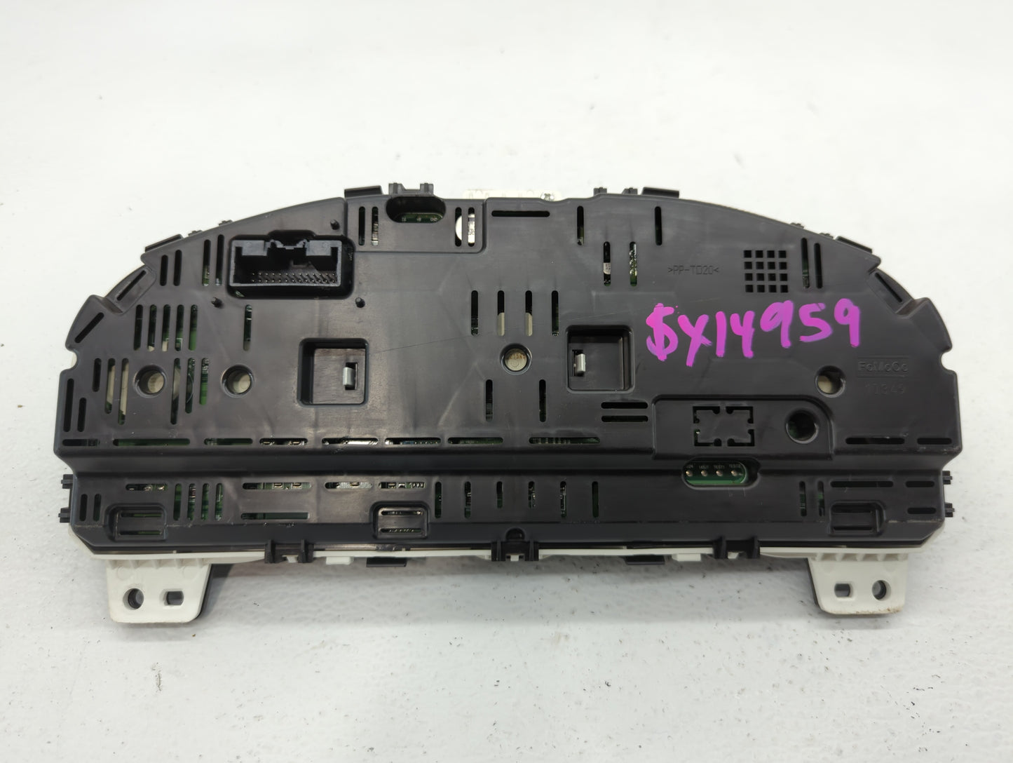 2010 Ford Fusion Instrument Cluster Speedometer Gauges P/N:AE5T-10849-NC AE5T-10849-DF Fits OEM Used Auto Parts - Oemusedaut