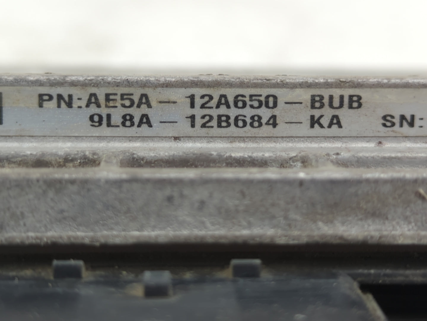 2010 Ford Fusion PCM Engine Control Computer ECU ECM PCU OEM P/N:9L8A-12B684-KA AE5A-12A650-CSA, AE5A-12A650-BUB Fits OEM Us