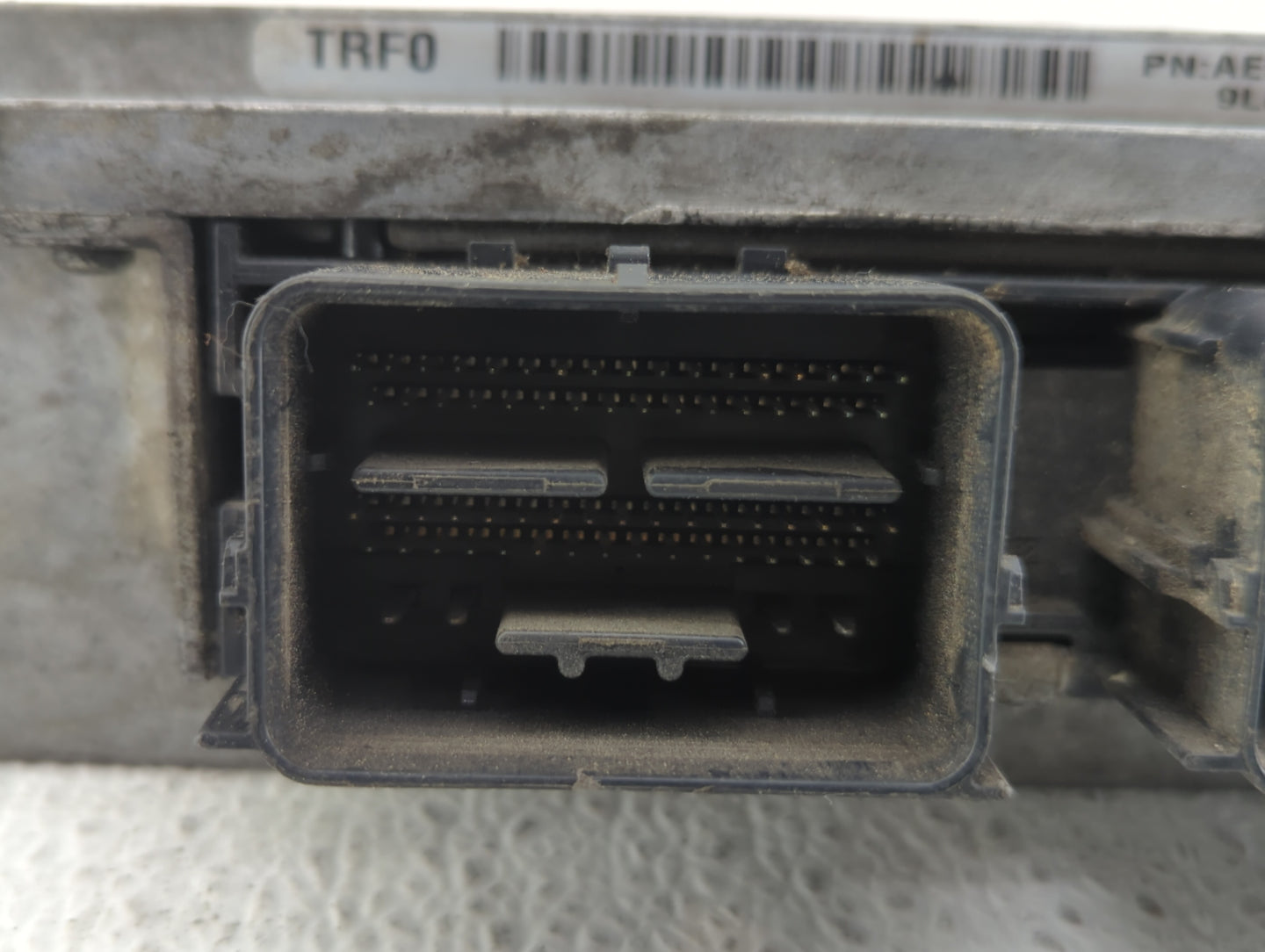 2010 Ford Fusion PCM Engine Control Computer ECU ECM PCU OEM P/N:AE5A-12A650-BRA 9L8A-12B684-MA Fits OEM Used Auto Parts - O