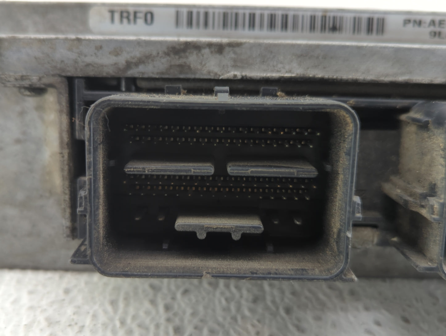 2010 Ford Fusion PCM Engine Control Computer ECU ECM PCU OEM P/N:AE5A-12A650-BRA 9L8A-12B684-MA Fits OEM Used Auto Parts - O