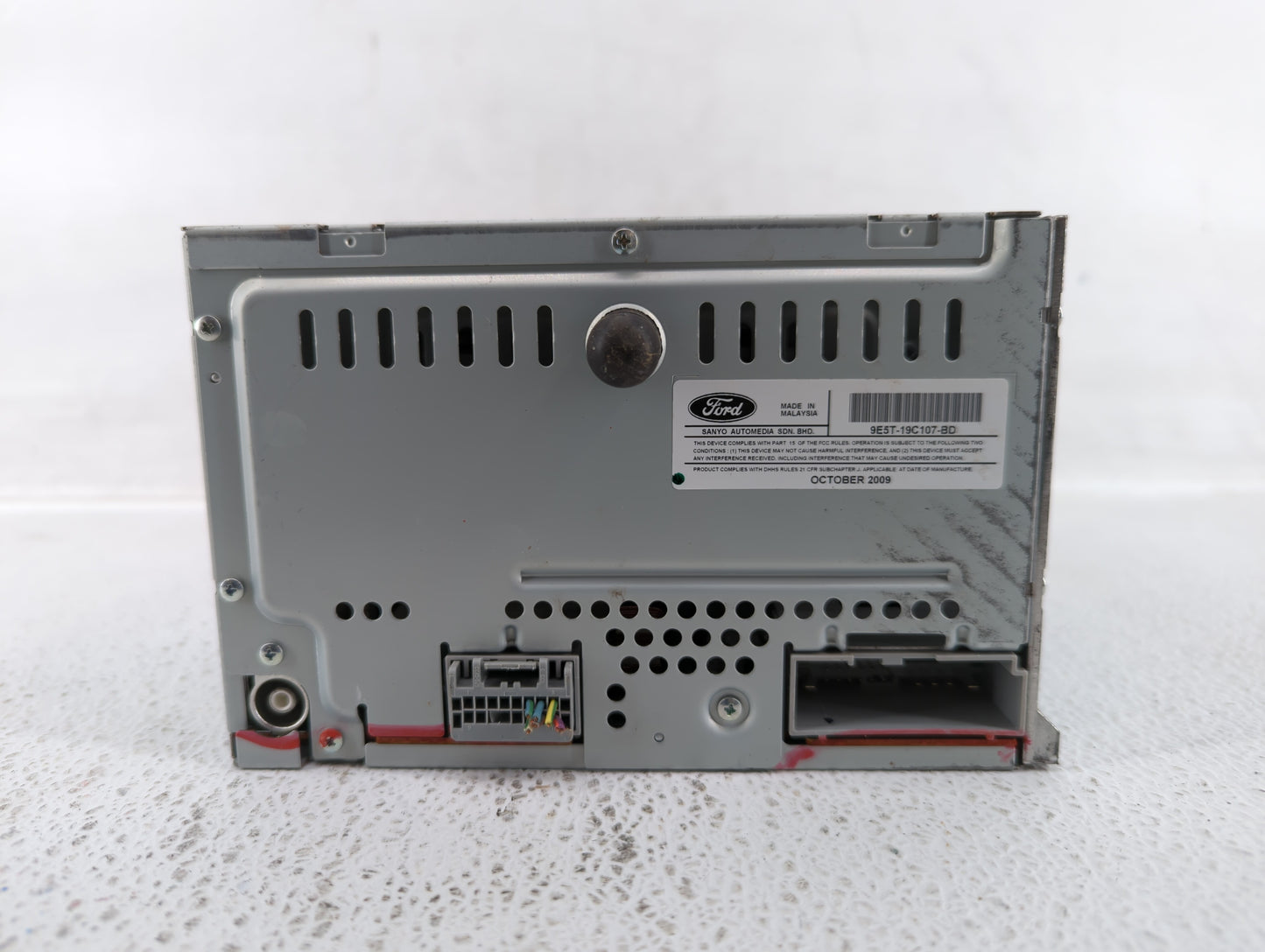 2010 Ford Fusion Radio AM FM Cd Player Receiver Replacement P/N:9E5T-19C107-BD Fits OEM Used Auto Parts - Oemusedautoparts1.