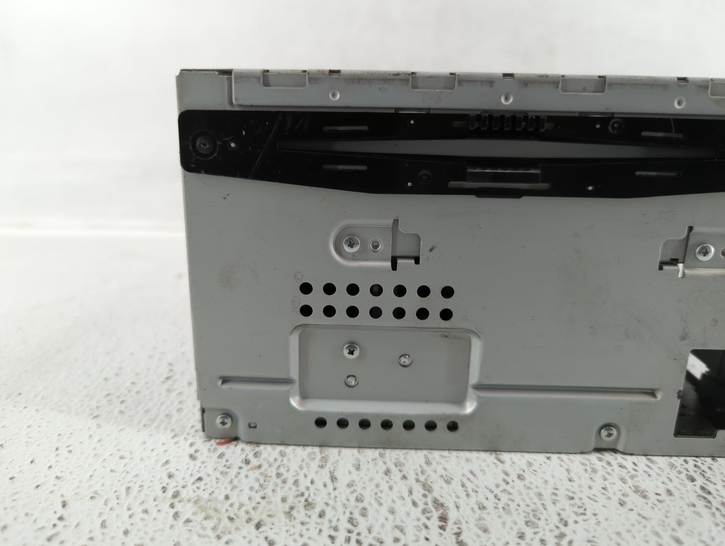 2010 Ford Fusion Radio AM FM Cd Player Receiver Replacement P/N:BE5T-19C157-AA 9E5T-19C107-AC Fits OEM Used Auto Parts - Oem