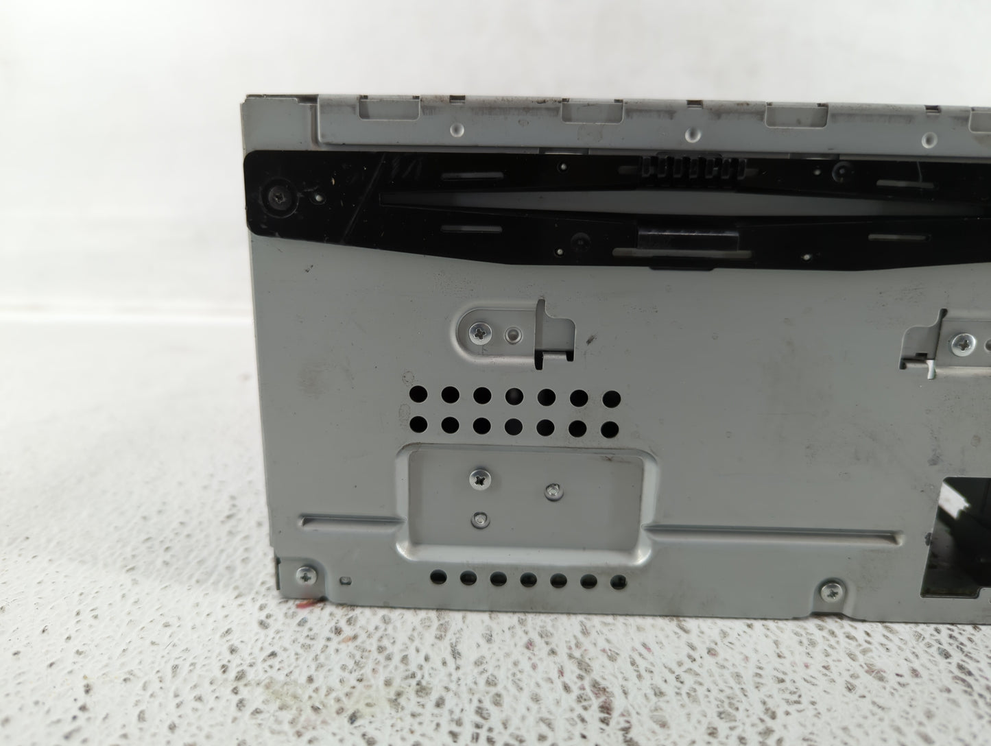 2010 Ford Fusion Radio AM FM Cd Player Receiver Replacement P/N:BE5T-19C157-AA 9E5T-19C107-AC Fits OEM Used Auto Parts - Oem