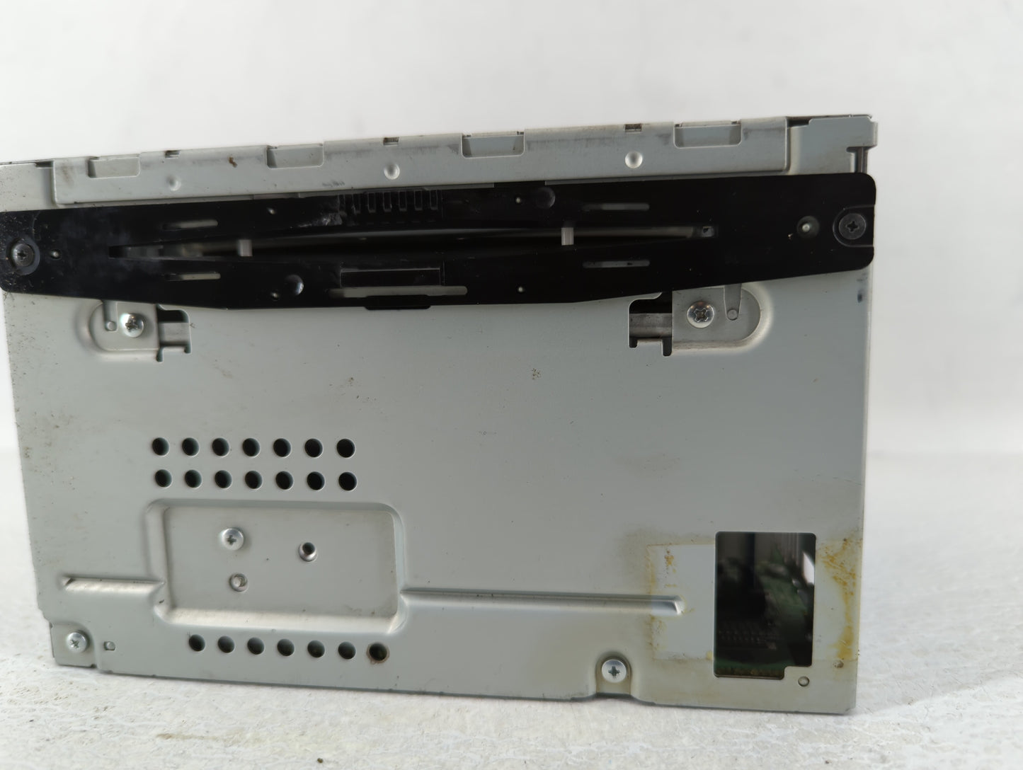 2010-2010 Ford Fusion Am Fm Cd Player Radio Receiver - Oemusedautoparts1.com
