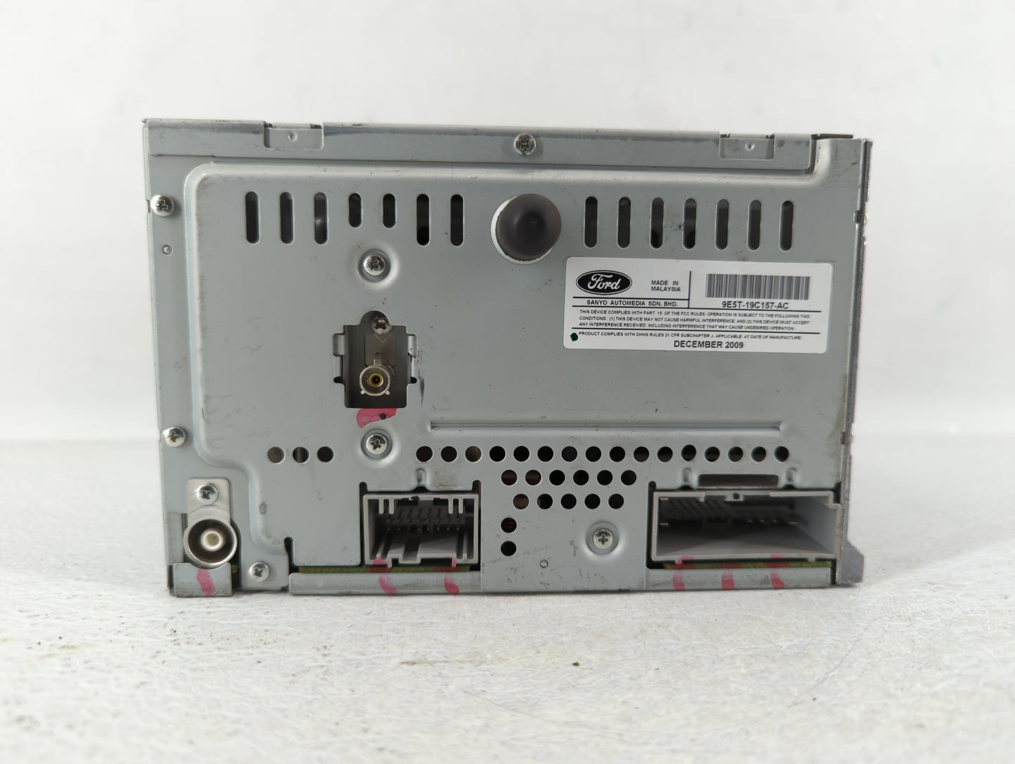 2010-2010 Ford Fusion Am Fm Cd Player Radio Receiver - Oemusedautoparts1.com