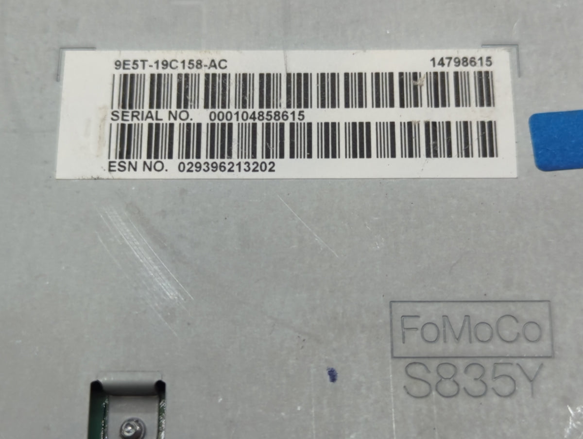 2010 Ford Fusion Radio AM FM Cd Player Receiver Replacement P/N:9E5T-19C158-AC OEM Used Auto Parts - Oemusedautoparts1.com