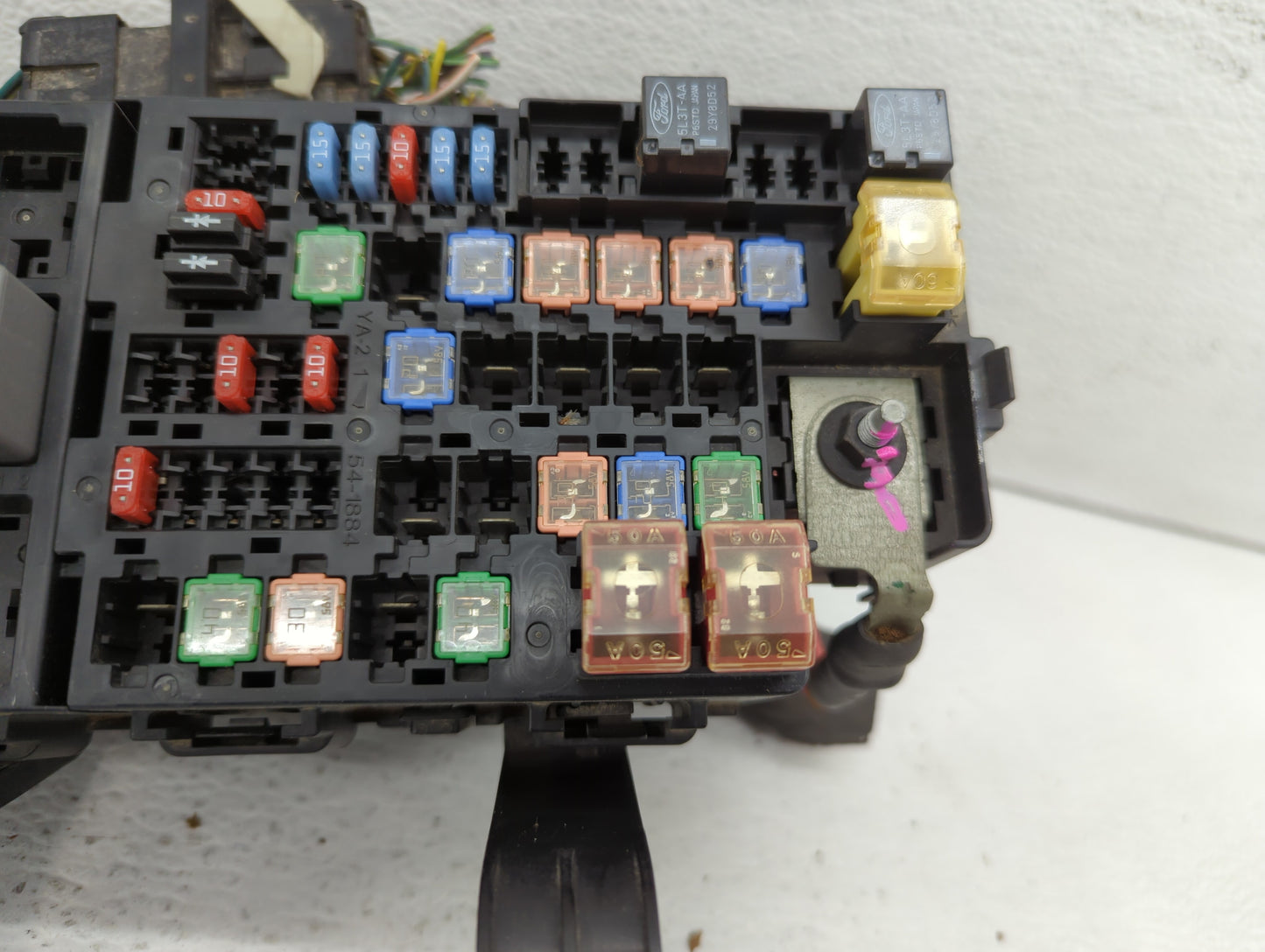 2010-2012 Ford Fusion Fusebox Fuse Box Panel Relay Module P/N:AE5T-14290-E Fits Fits 2010 2011 2012 OEM Used Auto Parts - Oe