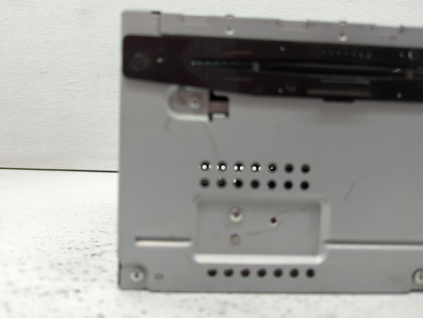 2010 Ford Fusion Radio AM FM Cd Player Receiver Replacement P/N:9E5T-19C157-AC Fits OEM Used Auto Parts - Oemusedautoparts1.