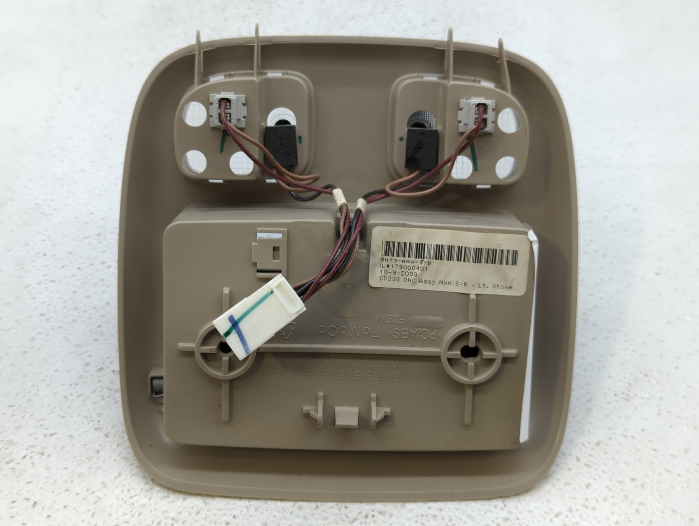 2010 Ford Fusion Overhead Roof Console - Oemusedautoparts1.com