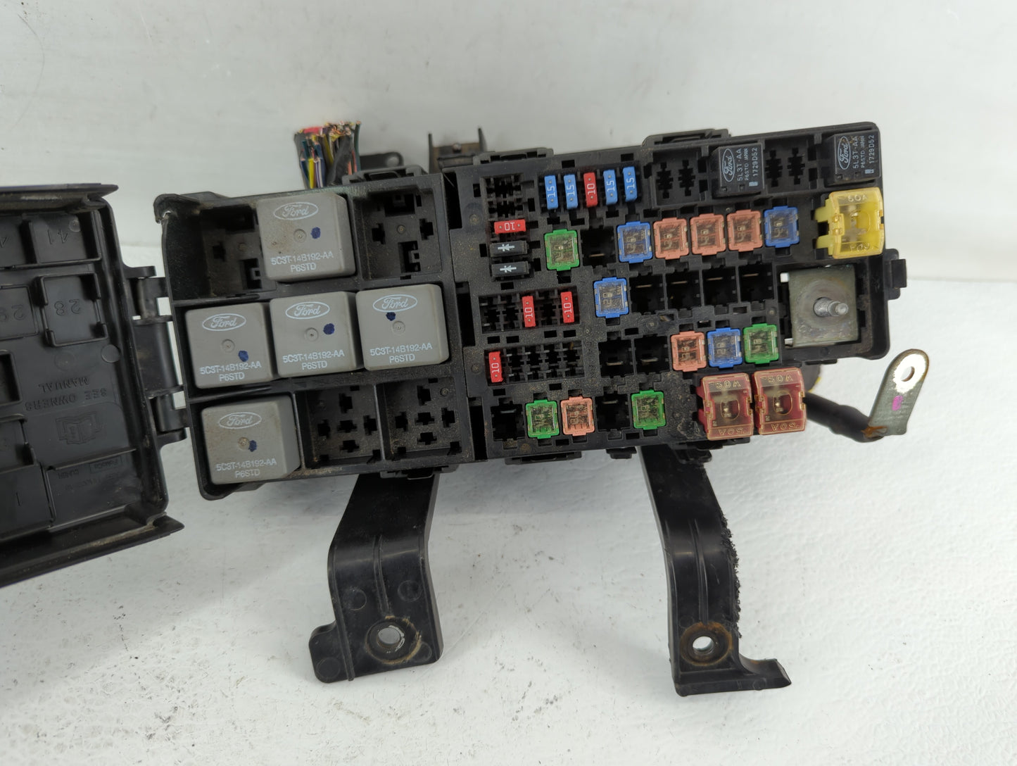 2010-2012 Ford Fusion Fusebox Fuse Box Panel Relay Module P/N:AE5T-14290-E Fits Fits 2010 2011 2012 OEM Used Auto Parts - Oe