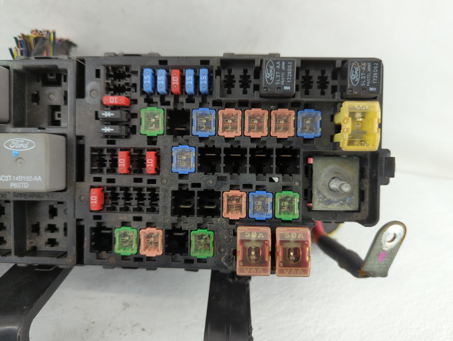 2010-2012 Ford Fusion Fusebox Fuse Box Panel Relay Module P/N:AE5T-14290-E Fits Fits 2010 2011 2012 OEM Used Auto Parts - Oe