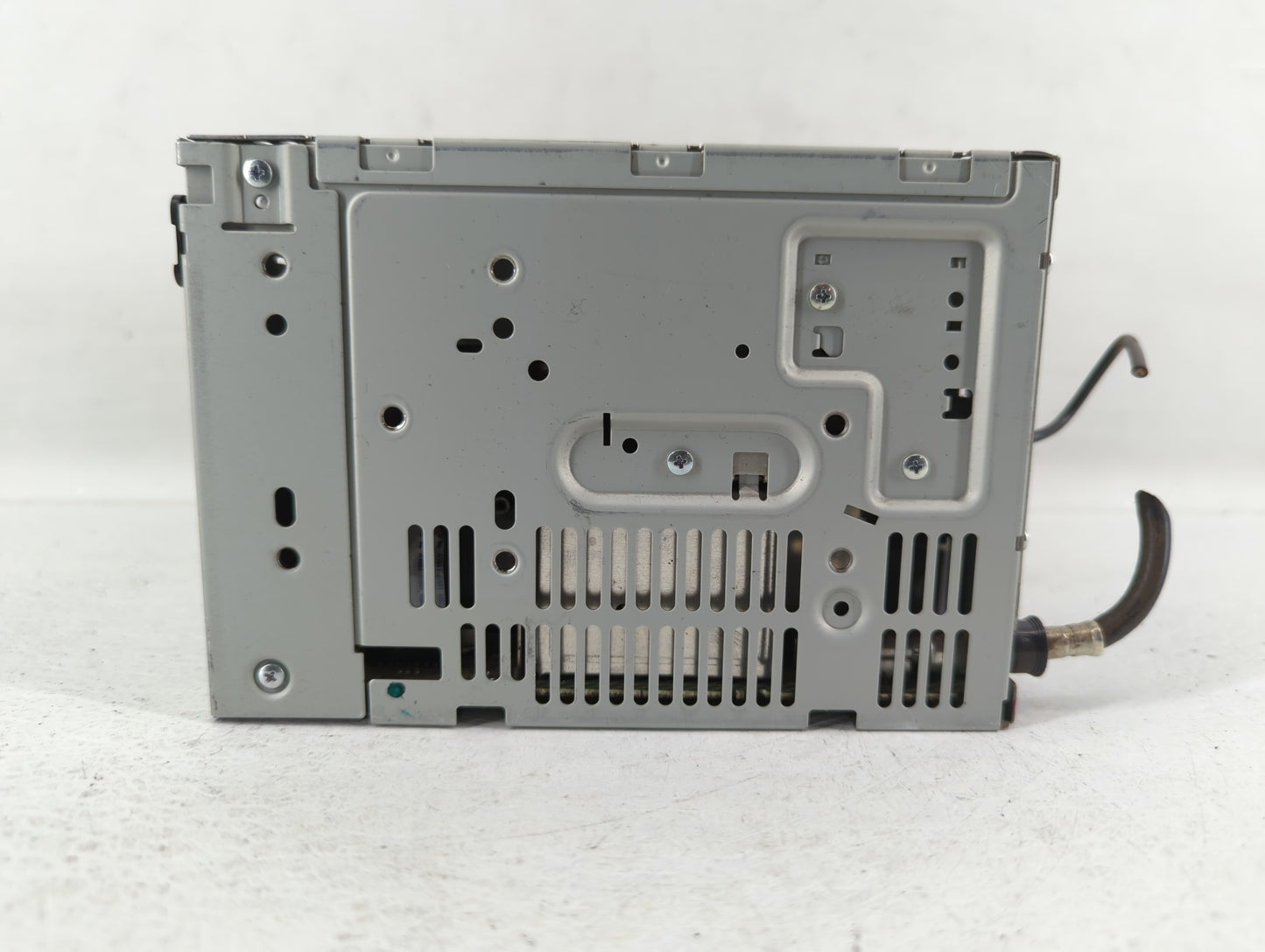 2010-2010 Ford Fusion Am Fm Cd Player Radio Receiver - Oemusedautoparts1.com