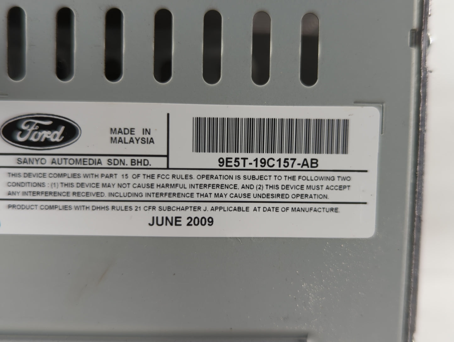 2010-2010 Ford Fusion Am Fm Cd Player Radio Receiver - Oemusedautoparts1.com