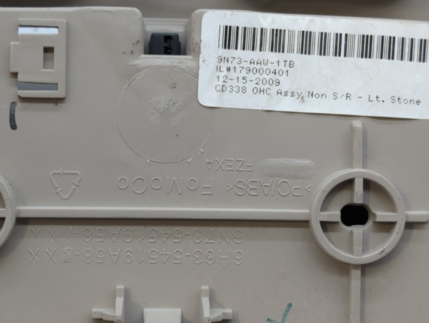 2010 Ford Fusion Overhead Roof Console - Oemusedautoparts1.com