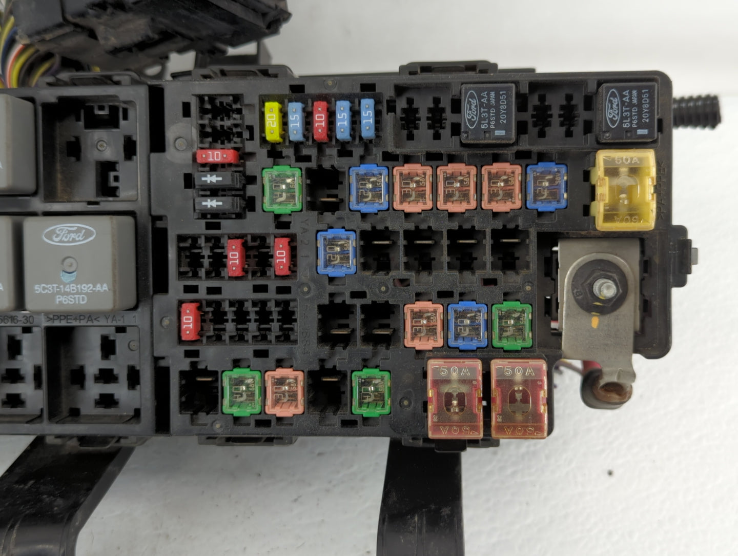 2010-2012 Ford Fusion Fusebox Fuse Box Panel Relay Module P/N:AE5T-14290-F Fits Fits 2010 2011 2012 OEM Used Auto Parts - Oe