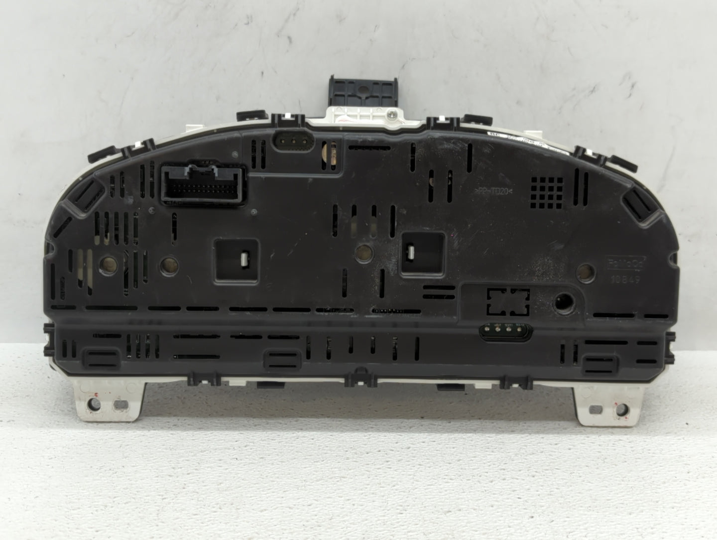 2010 Ford Fusion Instrument Cluster Speedometer Gauges P/N:AE5T-10849-RC Fits OEM Used Auto Parts - Oemusedautoparts1.com