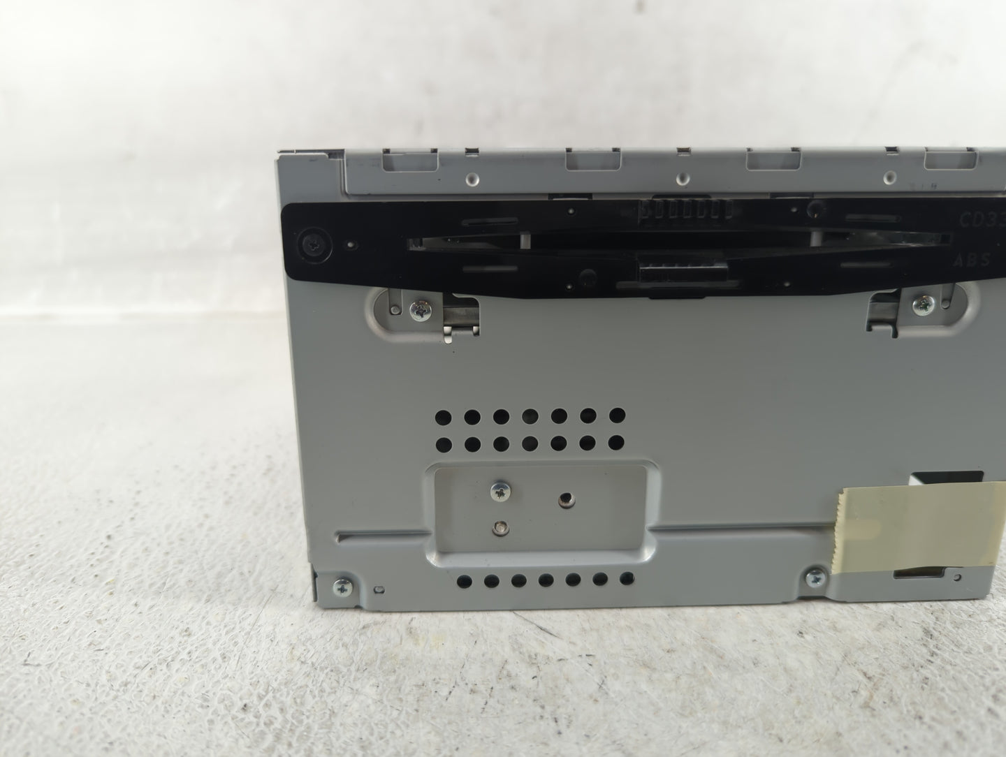 2010-2010 Ford Fusion Am Fm Cd Player Radio Receiver - Oemusedautoparts1.com