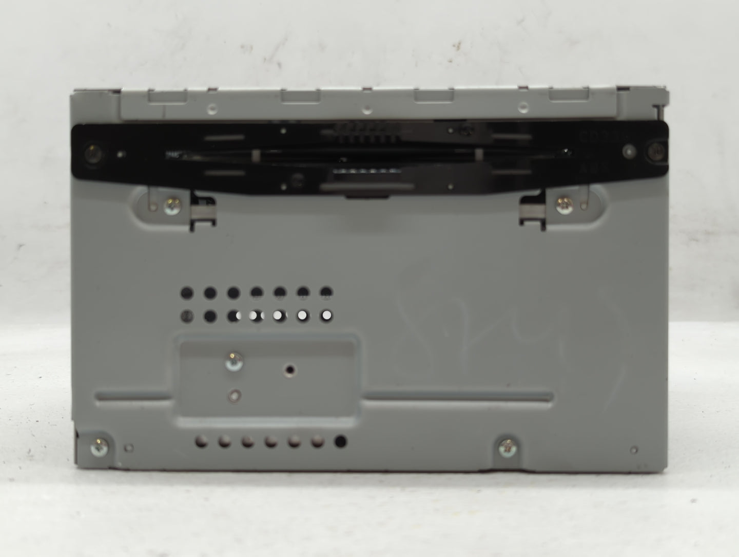 2010 Ford Fusion Radio AM FM Cd Player Receiver Replacement P/N:BE5T-19C157-AB 9E5T-18A802-AE Fits OEM Used Auto Parts - Oem