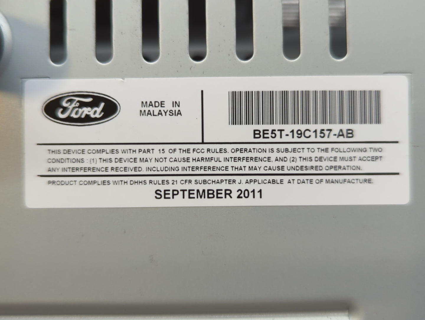 2010 Ford Fusion Radio AM FM Cd Player Receiver Replacement P/N:BE5T-19C157-AB 9E5T-18A802-AE Fits OEM Used Auto Parts - Oem