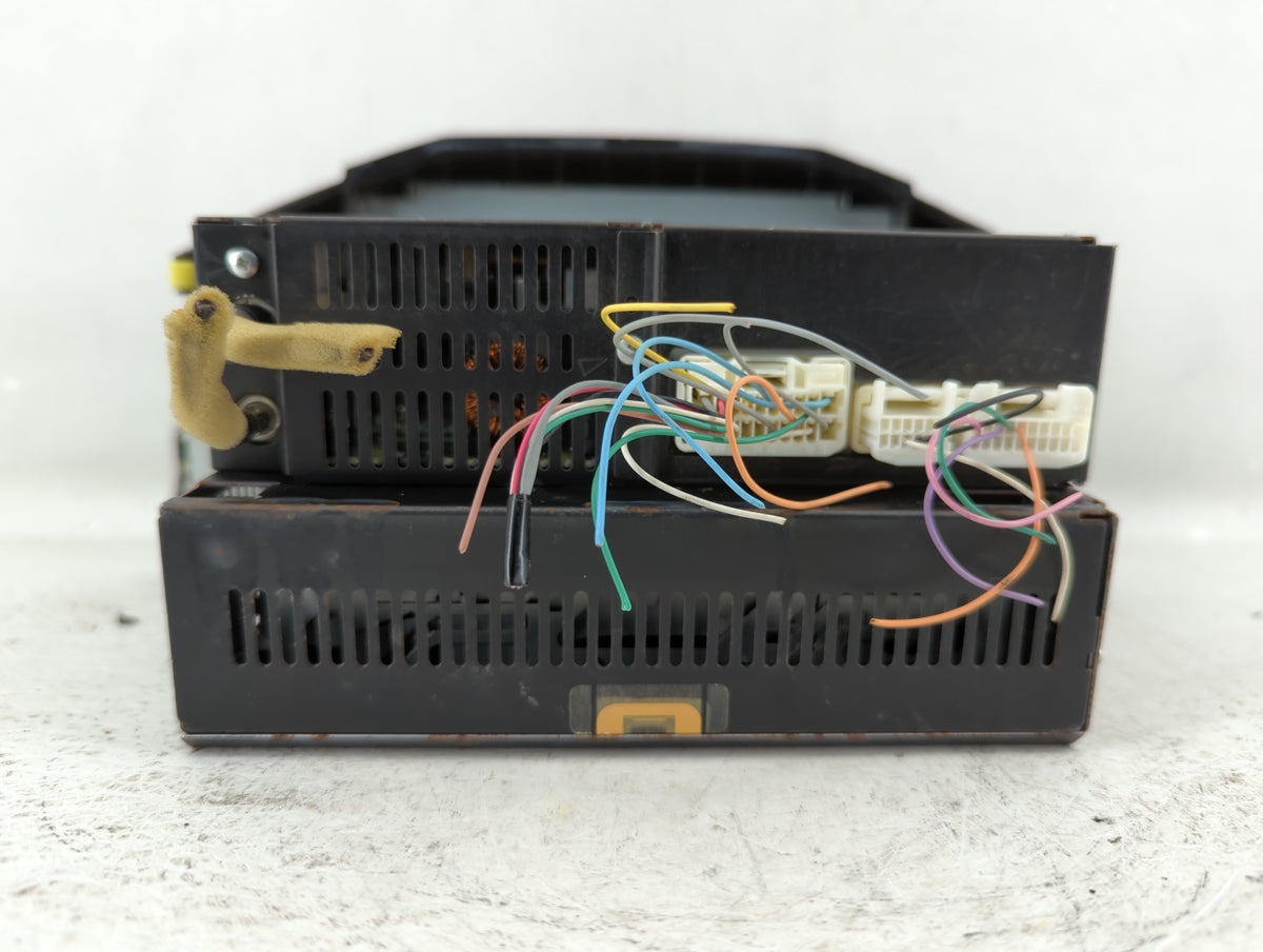 2010-2010 Ford Fusion Am Fm Cd Player Radio Receiver 554526 - Oemusedautoparts1.com