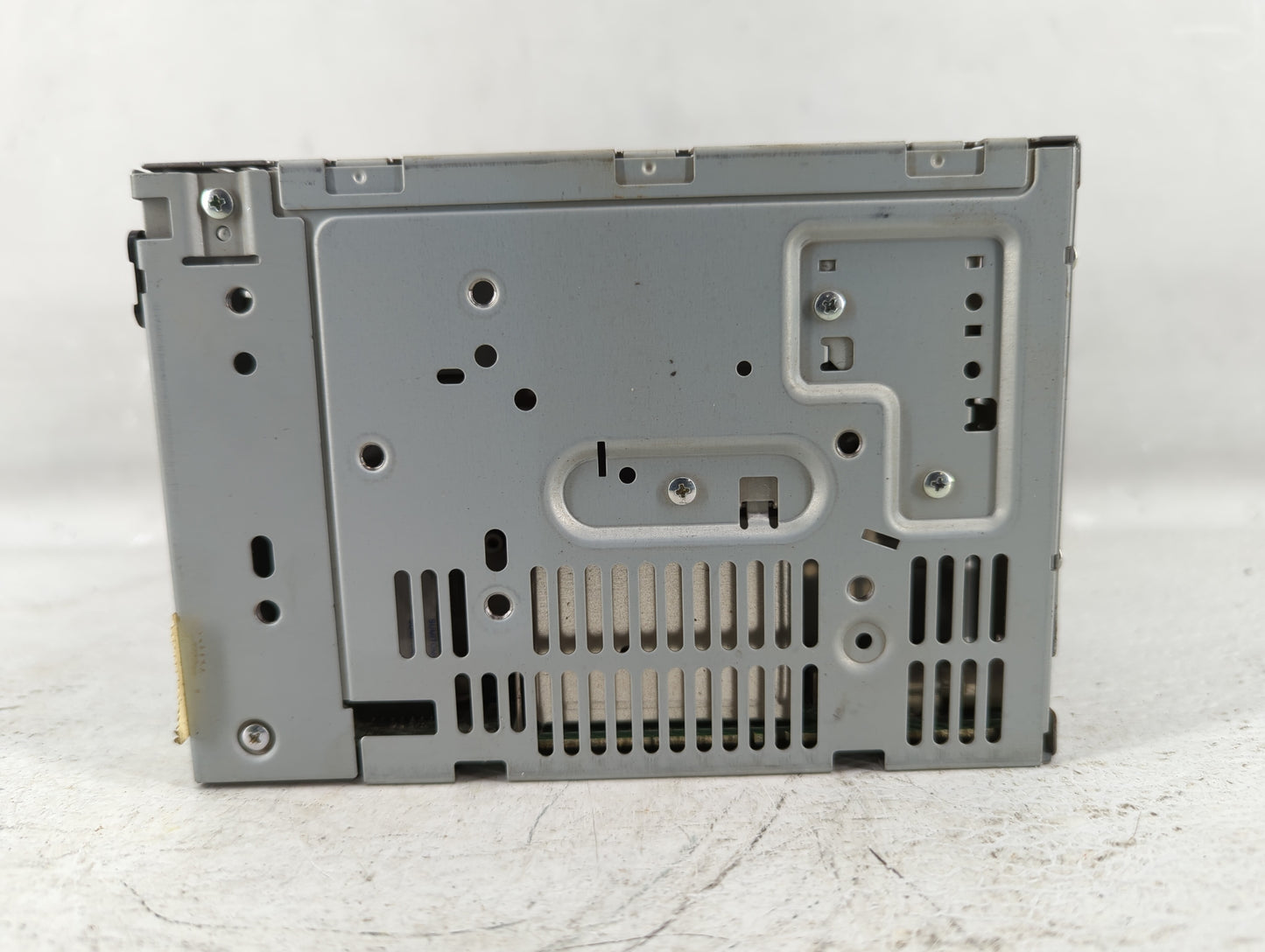 2010-2010 Ford Fusion Am Fm Cd Player Radio Receiver - Oemusedautoparts1.com