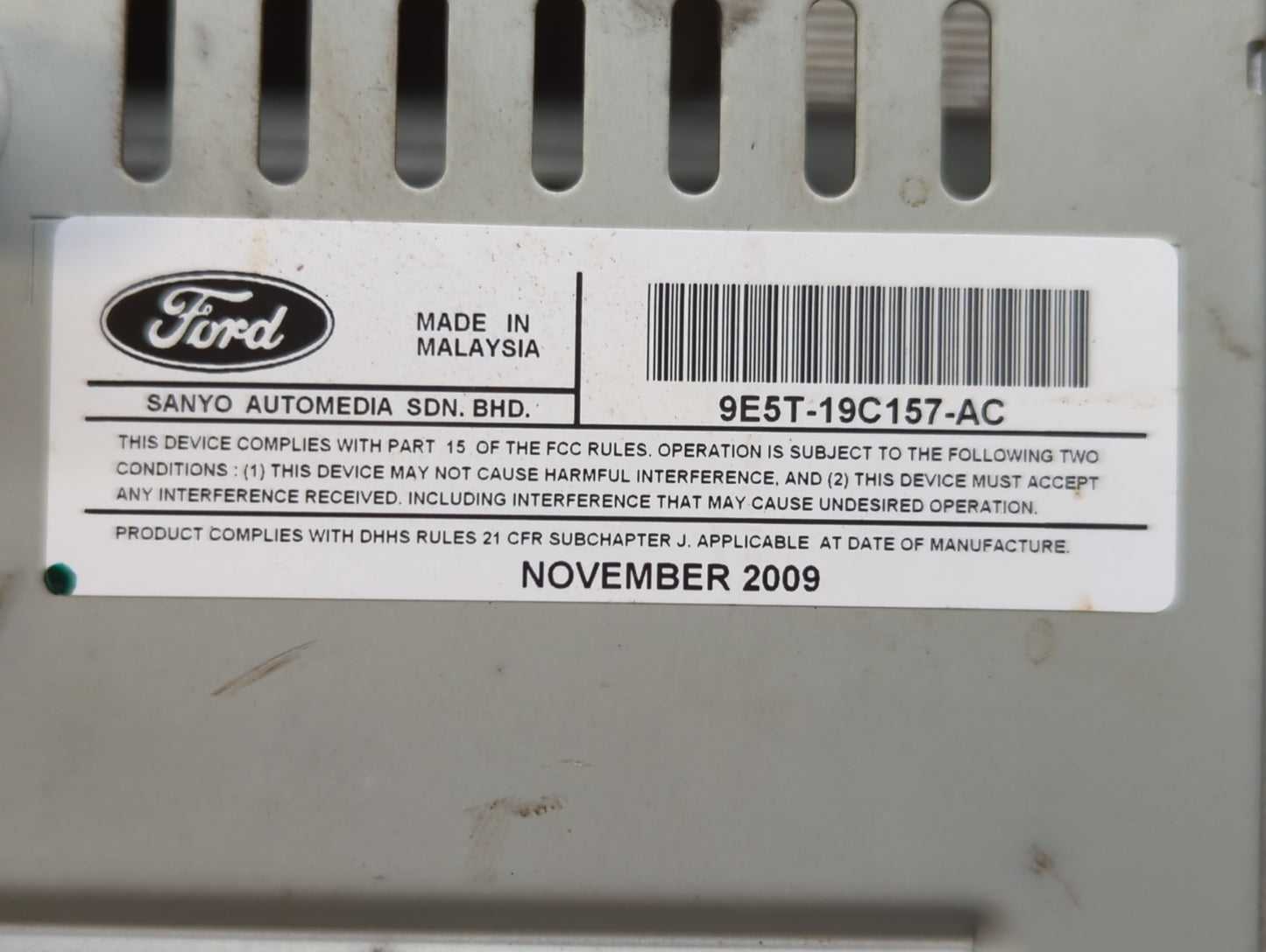 2010-2012 Ford Fusion Am Fm Cd Player Radio Receiver - Oemusedautoparts1.com