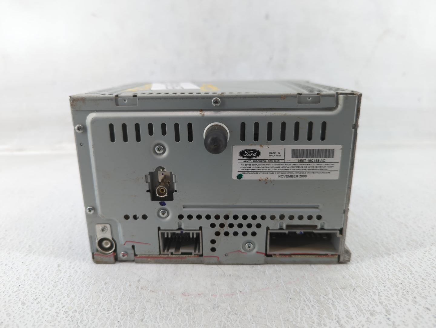 2010-2010 Ford Fusion Am Fm Cd Player Radio Receiver - Oemusedautoparts1.com
