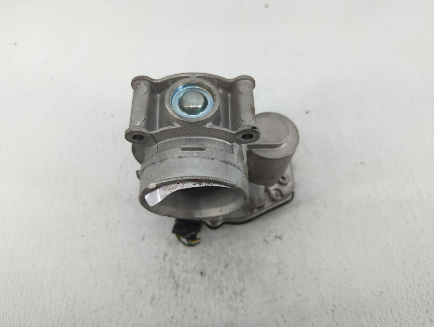 2010-2012 Ford Fusion Throttle Body P/N:DS7E-9F991-AJ Fits Fits 2009 2010 2011 2012 OEM Used Auto Parts - Oemusedautoparts1.