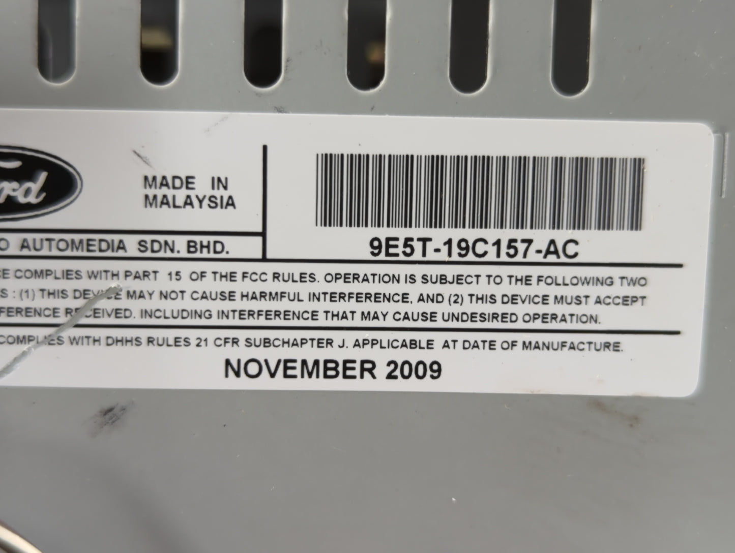 2010-2010 Ford Fusion Am Fm Cd Player Radio Receiver - Oemusedautoparts1.com