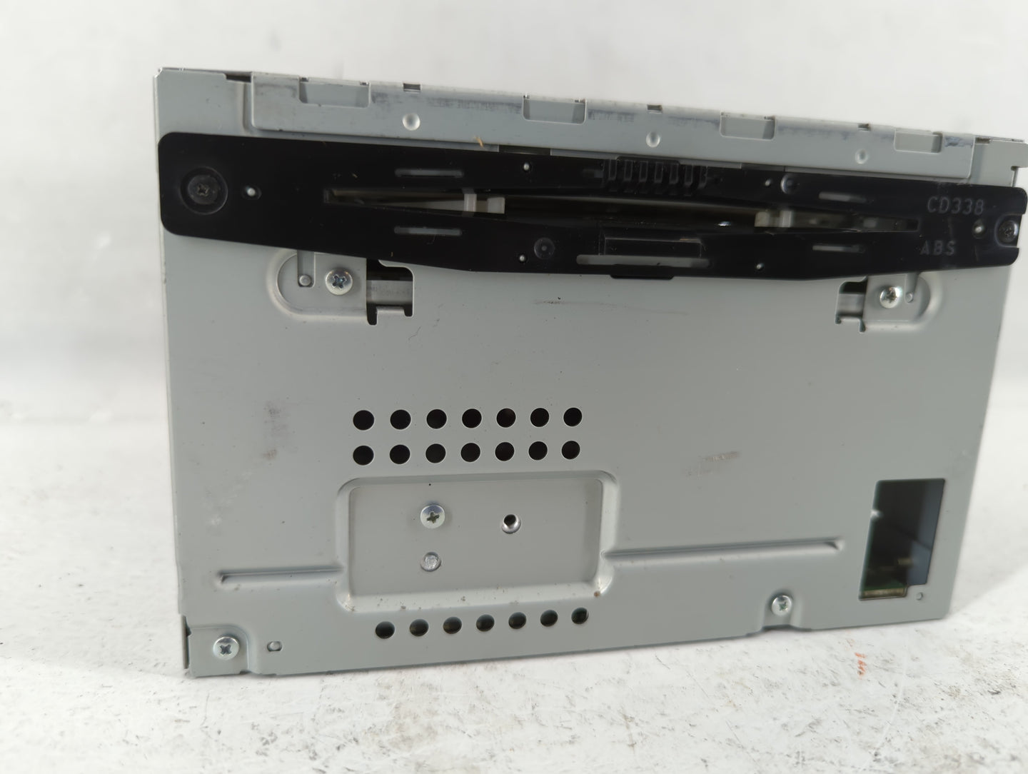 2010-2010 Ford Fusion Am Fm Cd Player Radio Receiver - Oemusedautoparts1.com